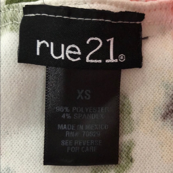 Rue 21 Floral Body-Con Dress, size XS - Picture 3 of 3